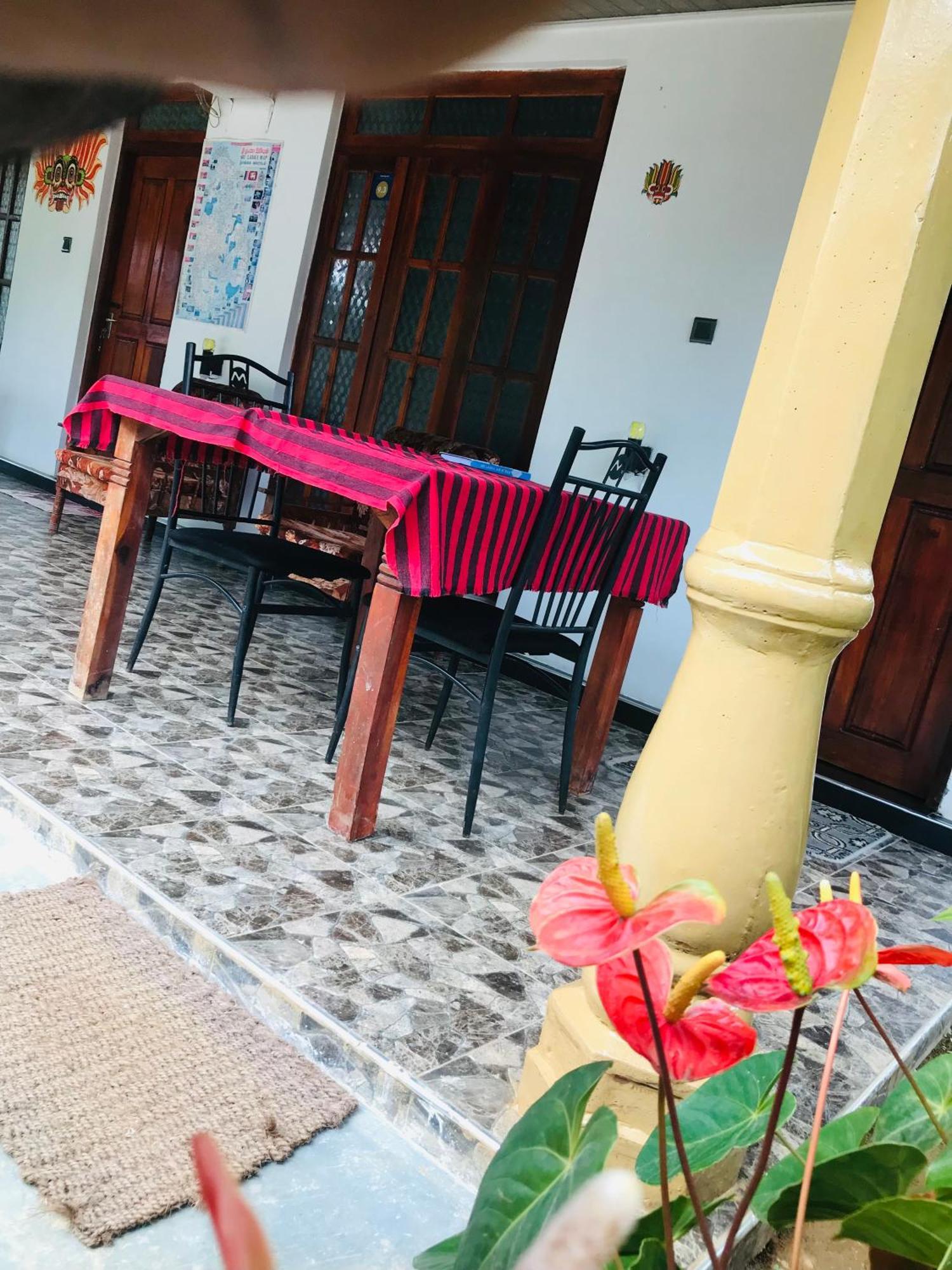 Cinnamon Homestay Ella Esterno foto