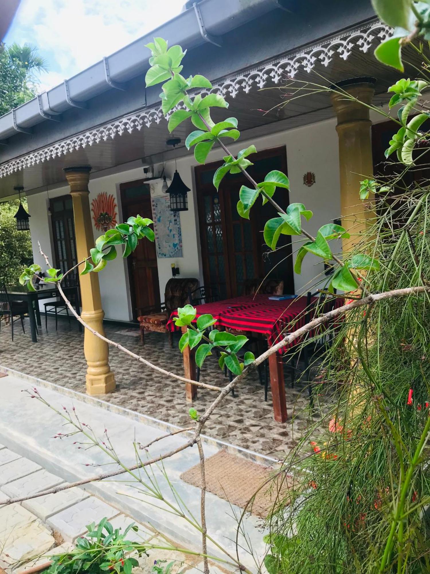 Cinnamon Homestay Ella Esterno foto
